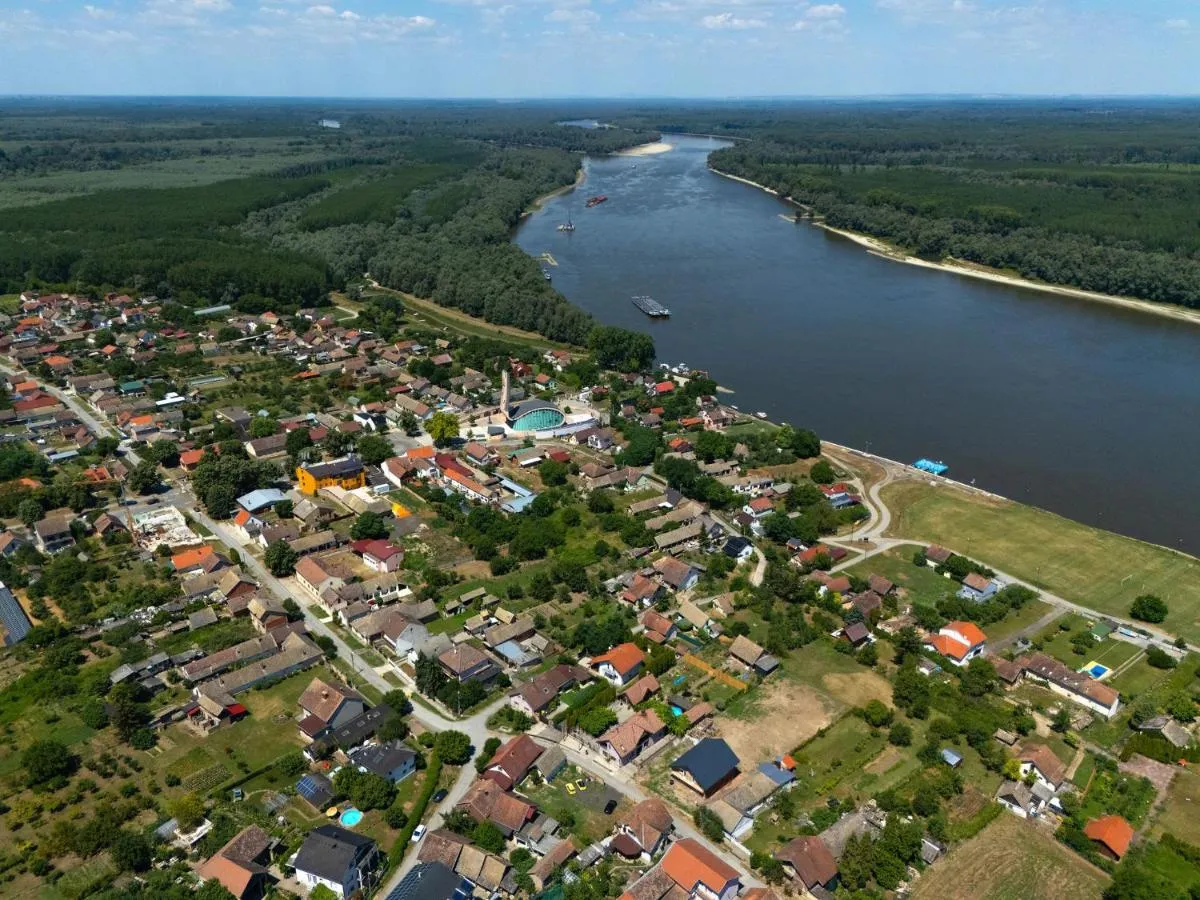 Aljmaš i Dunav iz zraka
